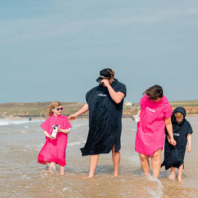 Ansumco. Adult Changing Towel Poncho ansum.co